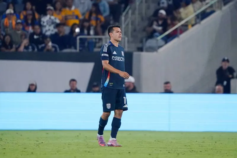 Chucky Lozano | IMAGO7