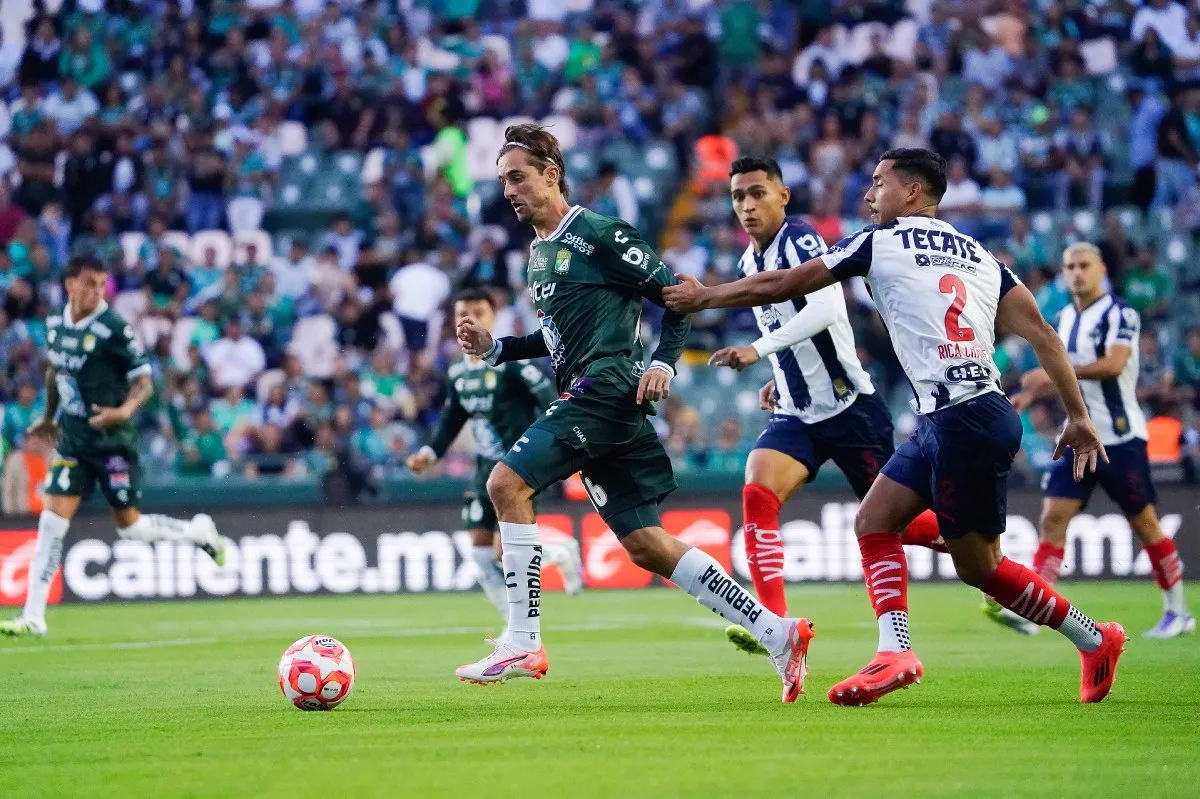 Jordi salió de inicio ante Rayados