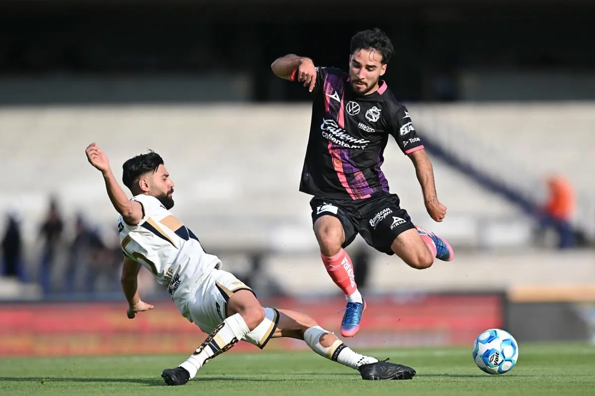Duarte recibió la quinta amarilla en el juego ante Puebla