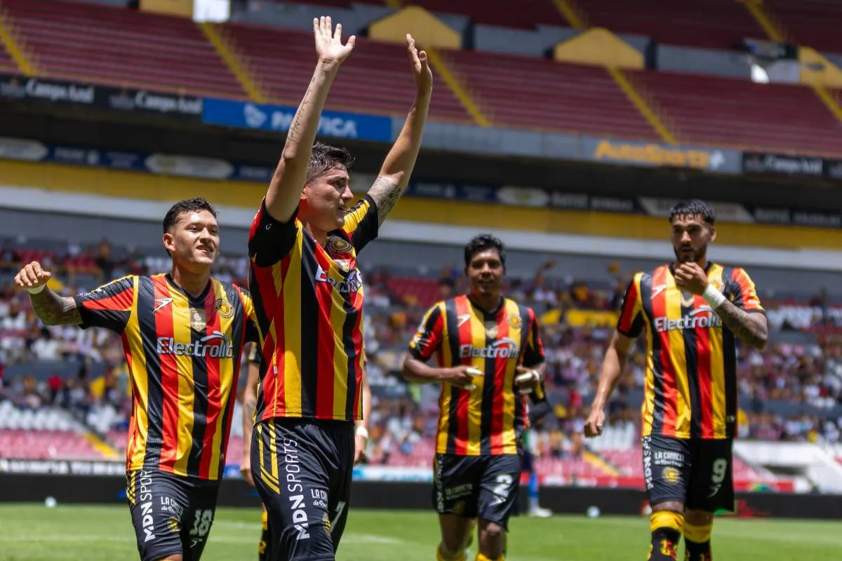 Leones de Negros | IMAGO7