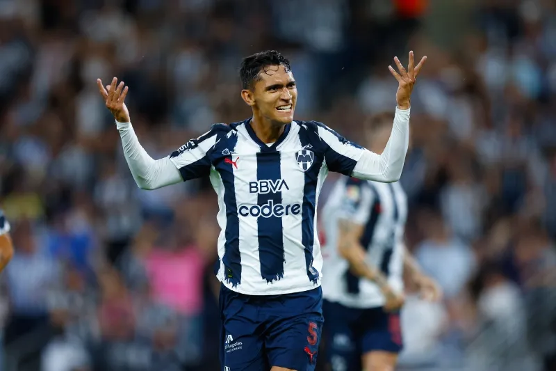 Fidel Ambriz también opinó de lo de Fidalgo