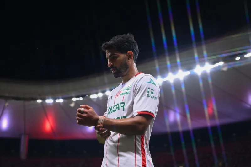 Busca un nuevo equipo