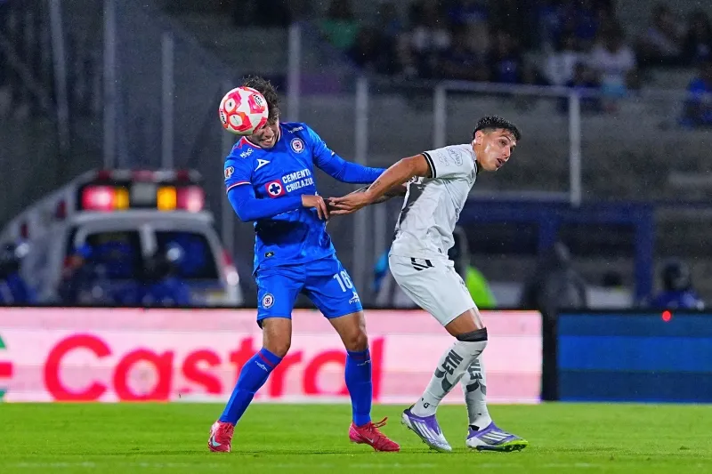 Debutó ante Querétaro