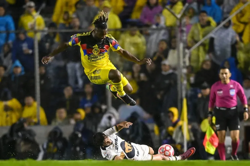 La publicación incluía una acción de Bennevendo sobre Maximin