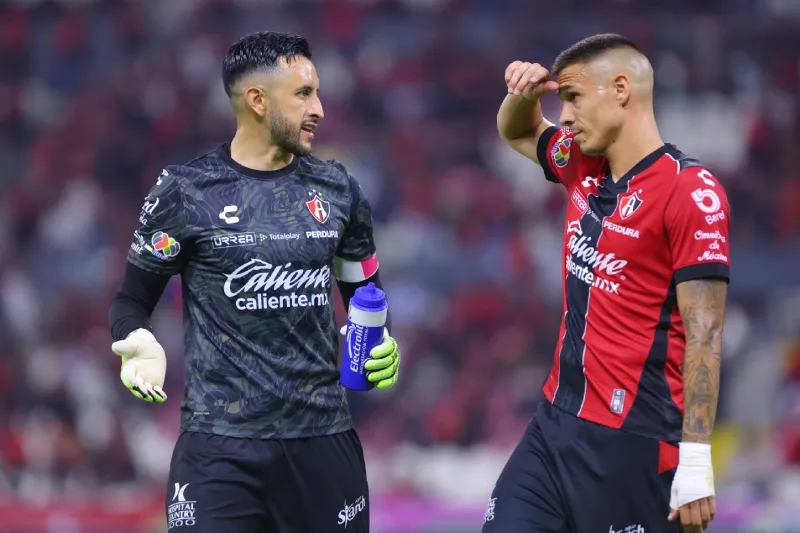 Camilo Vargas finaliza contrato en 2026