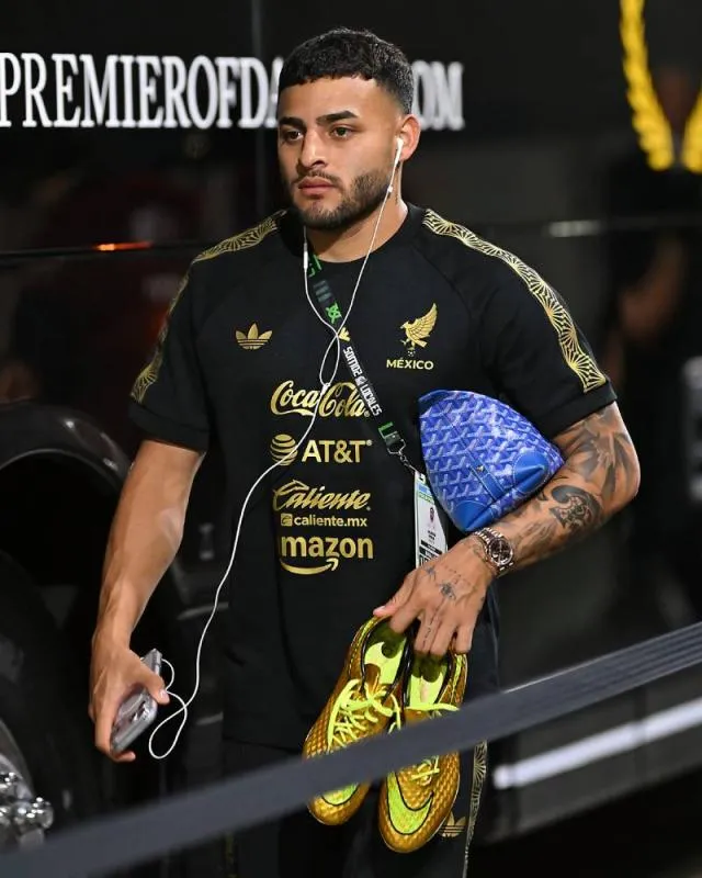 Con Selección Mexicana | IMAGO7