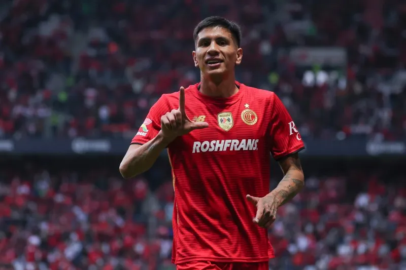 Destacó ante la ausencia de Alexis