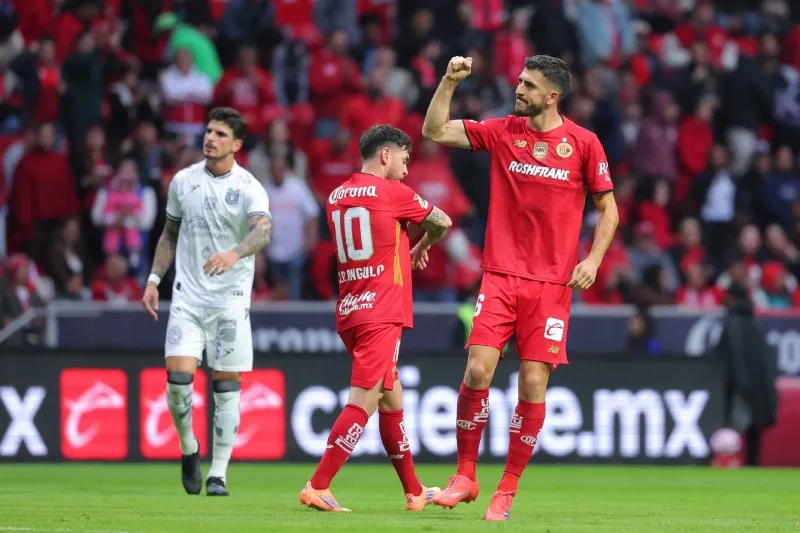 Paulinho va por el título de goleo de nuevo