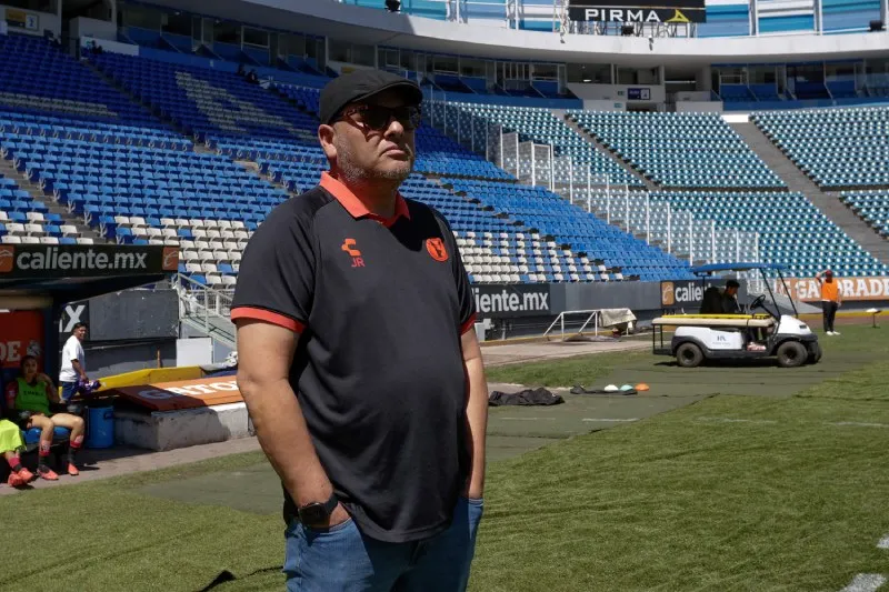 Se despide tras tres años