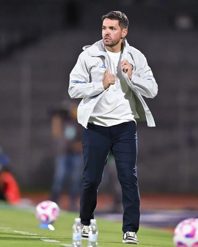 Nicolás Larcamón | IMAGO7