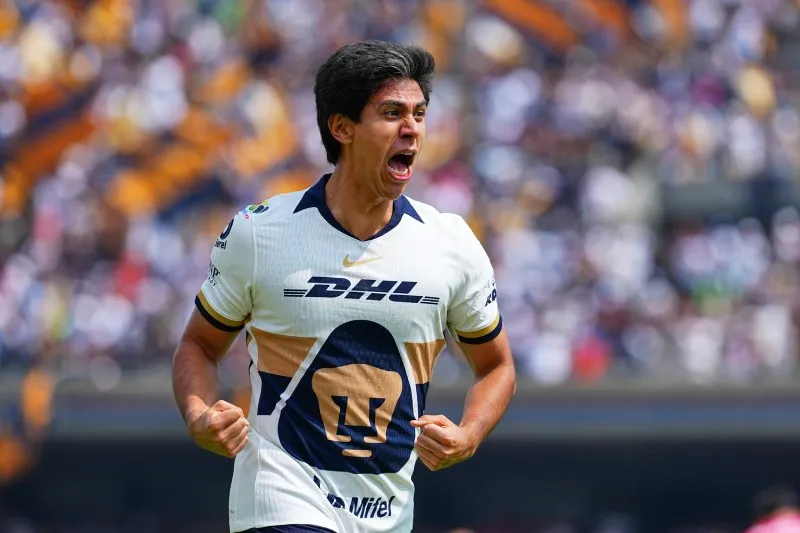 Apoyó a sus compañeros