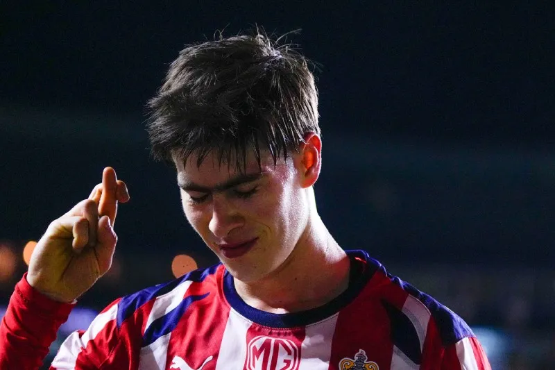 Por el título | IMAGO7