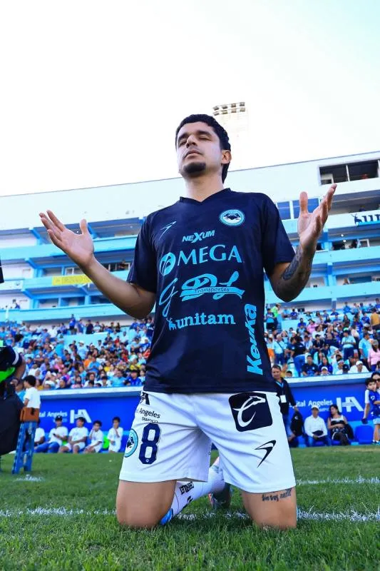 Edson Torres | IMAGO7