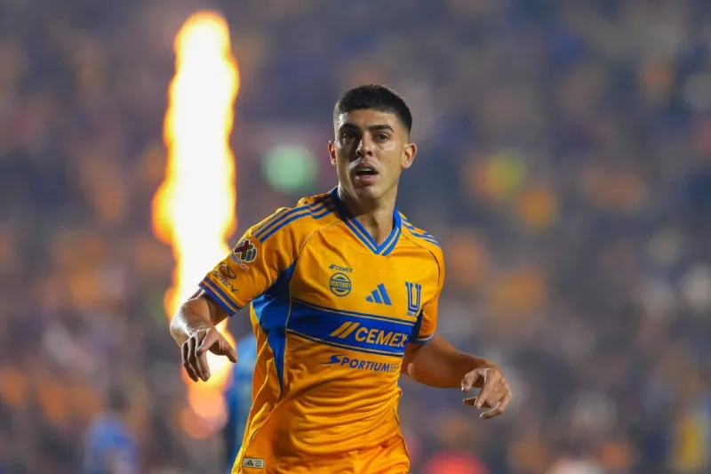 Brunetta no piensa en jugar con la Selección Mexicana