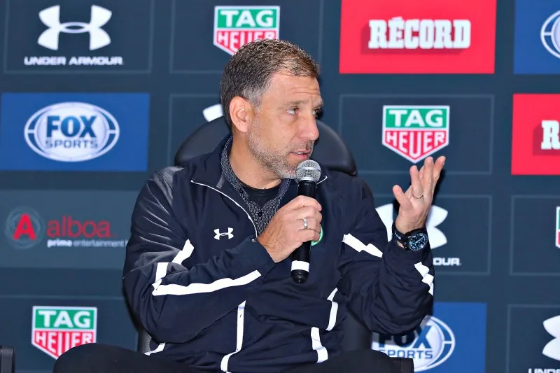 Criticó su propia decisión