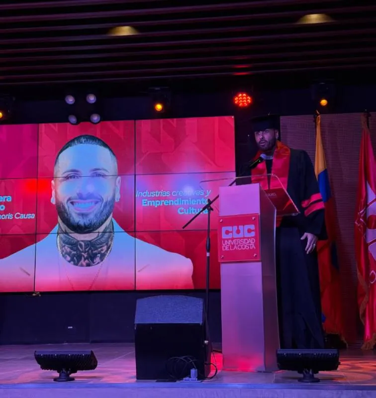 Su forma de escalar gracias a su talento le dio la distinción / IG: @nickyjam