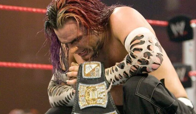 Jeff Hardy festeja título