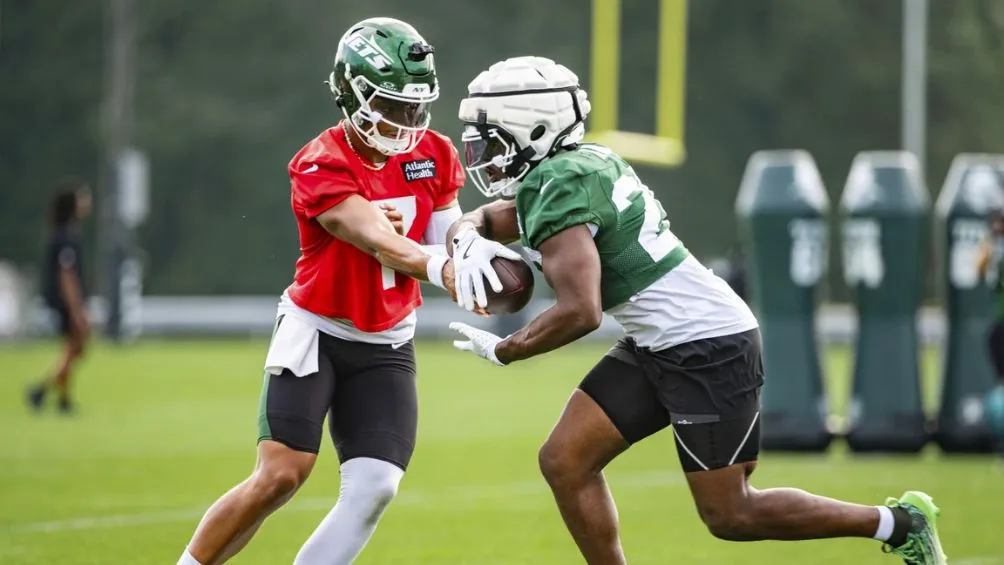 Justin Fields durante las pruebas | AP
