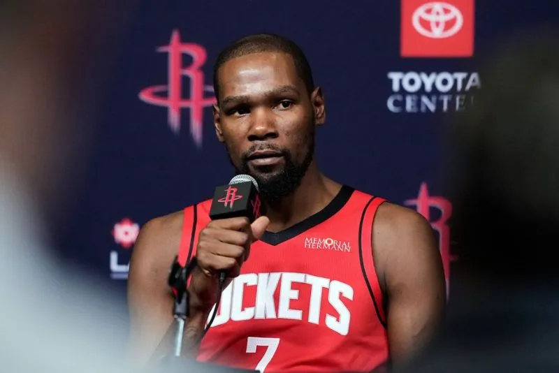Durant firmó una renovación por dos años y $90 MDD | AP
