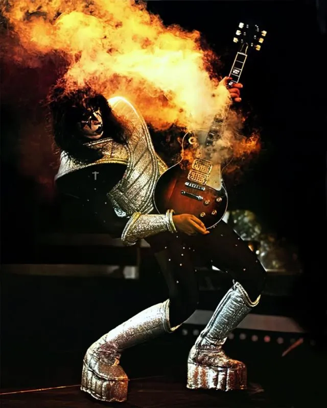 Ace Frehley estuvo en los primeros nueve disco de la banda / FB: @KISS