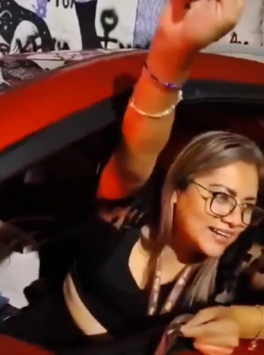 La funcionaria de CEJUM fue suspendida de su comportamiento / Redes Sociales