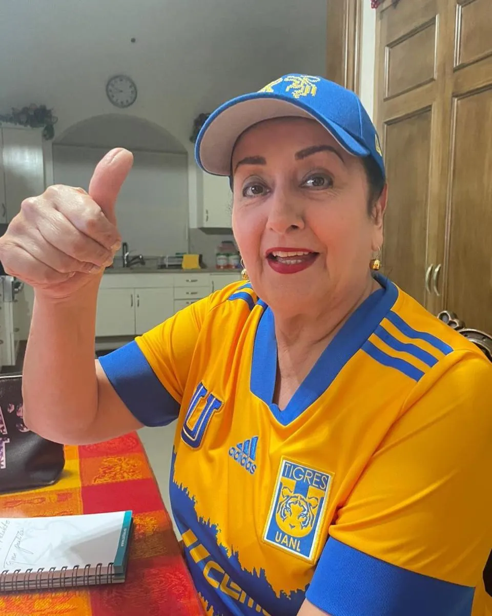 En todo Nuevo León era conocida por estar en Multimedios / FB: @licmariajulialafuente