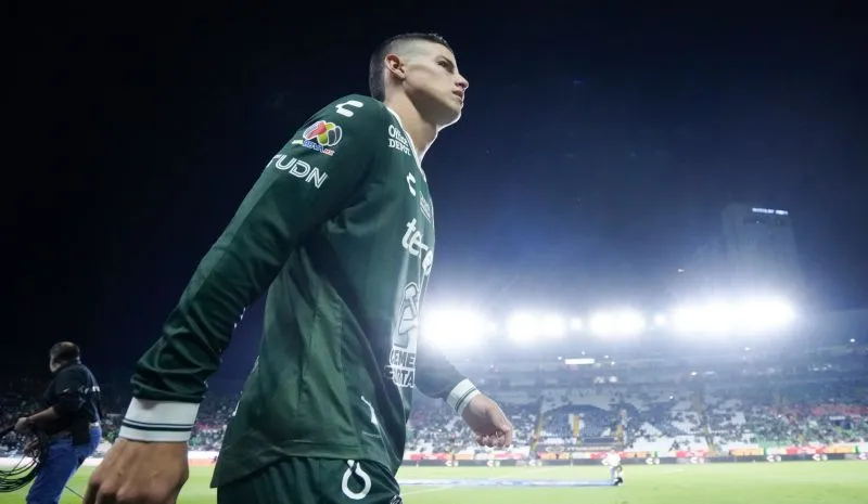 James Rodríguez en partido