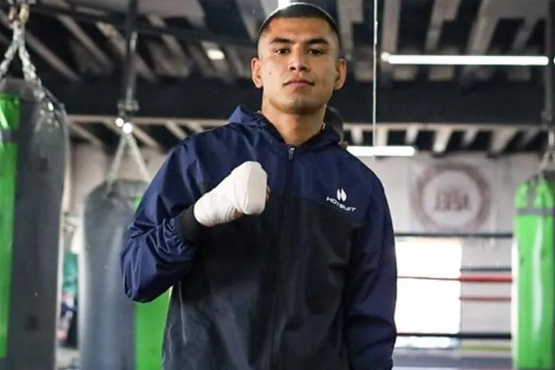 Logan Hernández se prepara para enfrentar a Nakatani | @sebastianloganhernandez