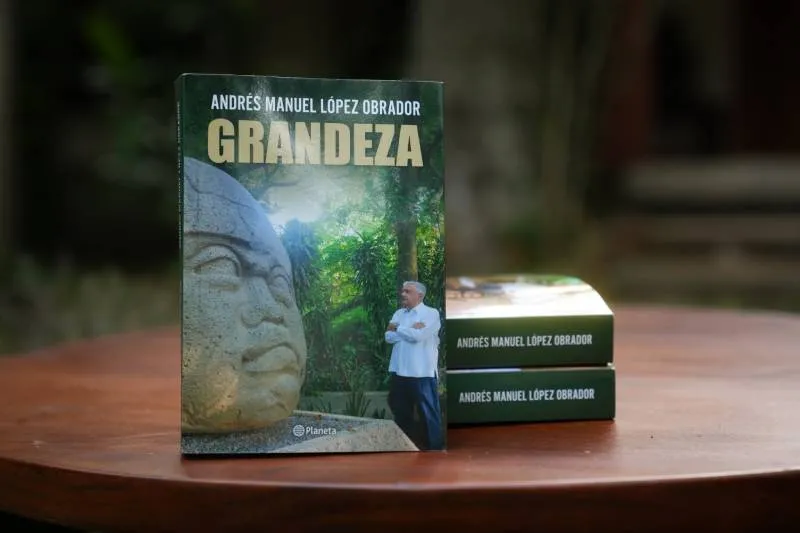 'Grandeza' es el nombre del nuevo libro de AMLO/X: @lopezobrador_