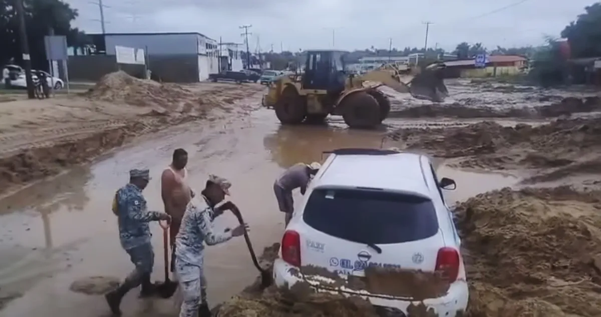El exceso de agua generó daños en varios estados de México / Redes Sociales