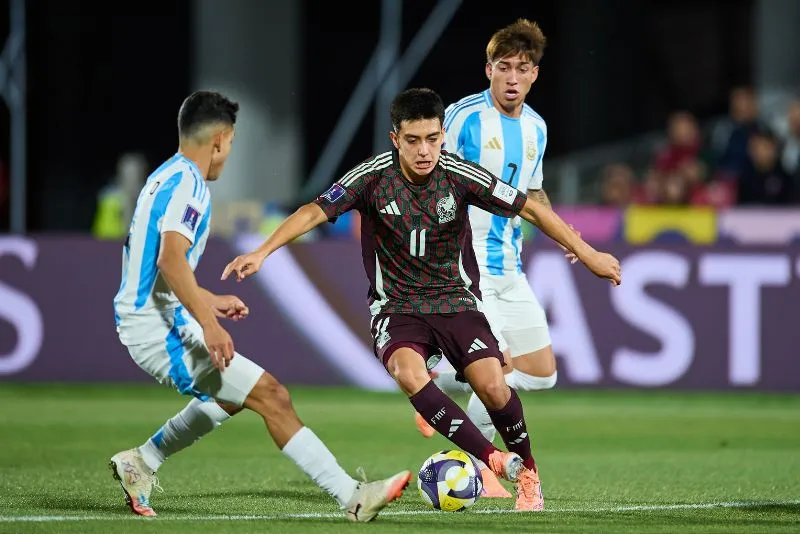 La Selección mexicana quedó fuera tras perder contra Argentina | MEXSPORT