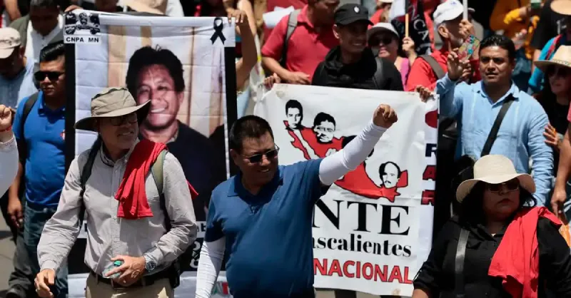 Las protestas de la CNTE continuarán hasta el viernes / Redes Sociales