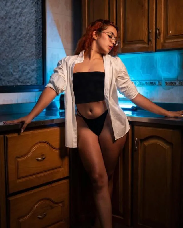 Un golpe en la cabeza terminó con su vida tras impactarse en su moto / IG: @lamayits