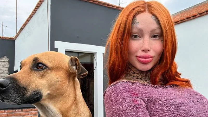 Mary Magdalene estuvo varias veces al borde la muerte por sus cirugías peligrosas/IG: @marymagdalene.art