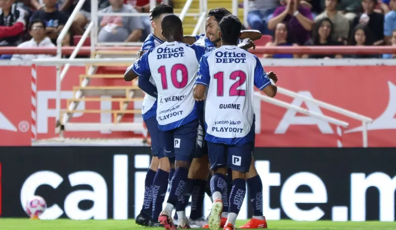 Pachuca festeja gol