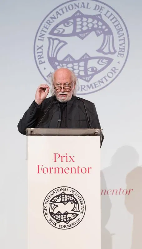 Su carrera literaria la comenzó en 1985 y desde entonces resaltó de sus colegas / FB: @krasznahorkai.laszlo