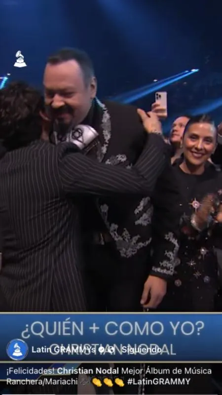 Pepe Aguilar también felicitó a Nodal, quien le arrebató el premio a Mejor Álbum / Redes Sociales