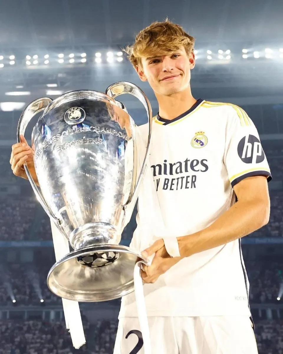 Real Madrid tiene una cláusula de recompora por el jugador