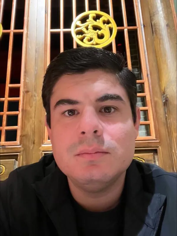 El cantante afirma que nunca estuvo en Tamaulipas / FB: @AlfredoOlivasMusica