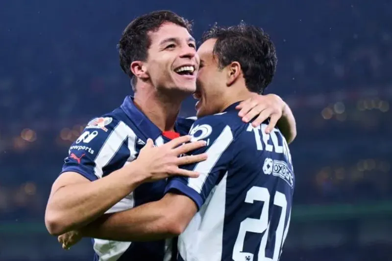 Torres jugando con Rayados de Monterrey | MEXSPORT