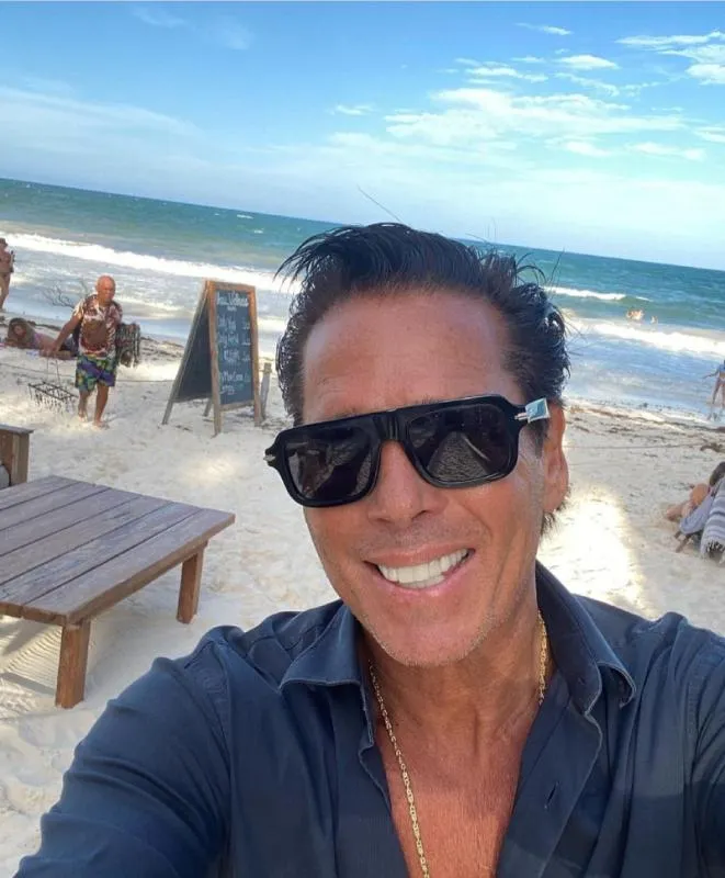 Roberto Palazuelos afirma que no hay abusos en su hotel / FB: @rpalazuelosb