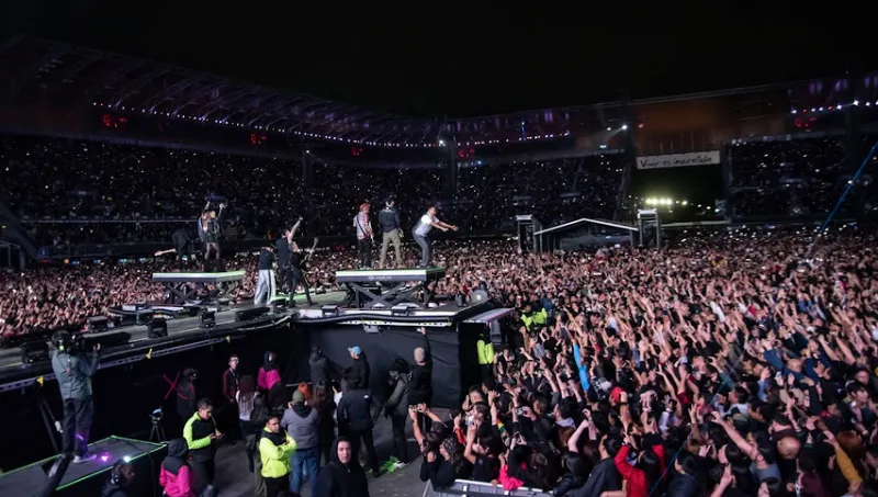 ¡Felicidades! Panteón Rococó llenó el Estadio GNP Seguros con 65 mil personas / Cortesía OCESA