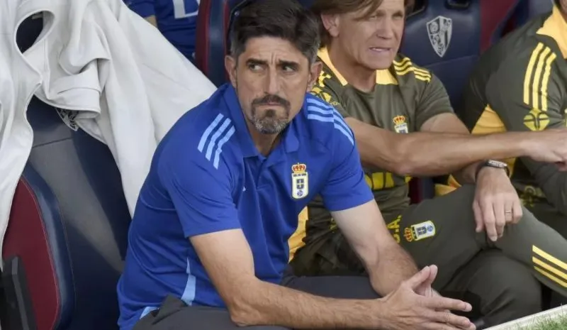 Pauno en el banquillo