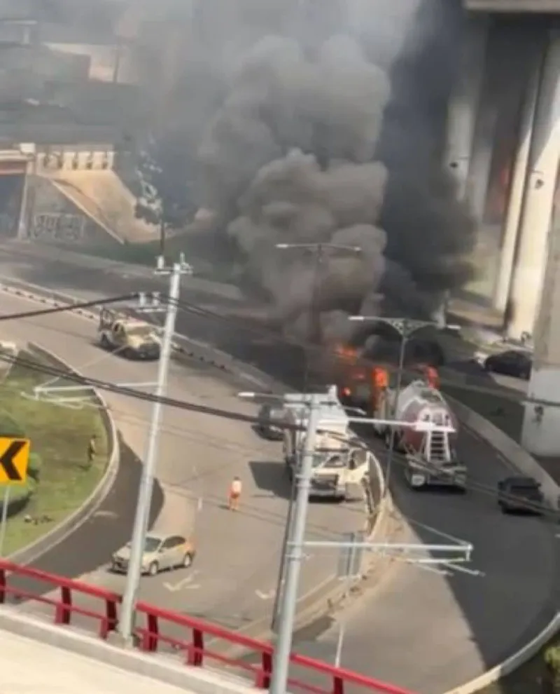 Dos adolescentes y tres bebés se encuentran delicados en diferentes hospitales / Redes Sociales