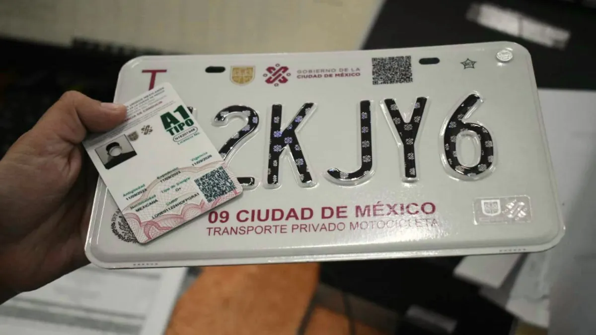 El cambio de placas tiene un costo de $935 pesos / Redes Sociales