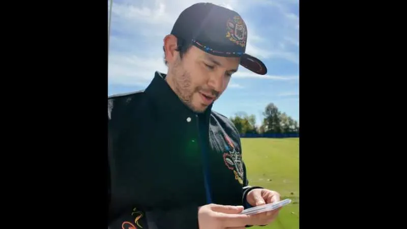 Recuerda sus raíces