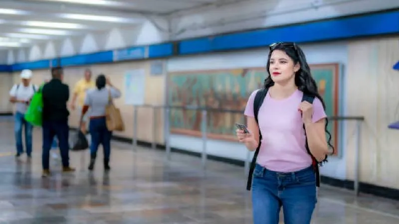 El objetivo es evitar la deserción escolar provocada por la falta de recursos para transporte./ Pixabay