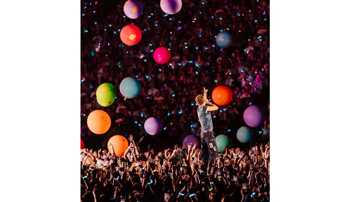 Durante el concierto de Coldplay en Boston, un momento lleno de amor también acaparó la atención | RS