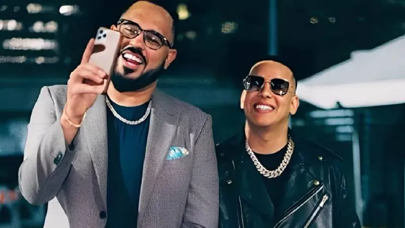 El artista asegura que por una década se manipularon contratos y registros de derechos de autor./ IG