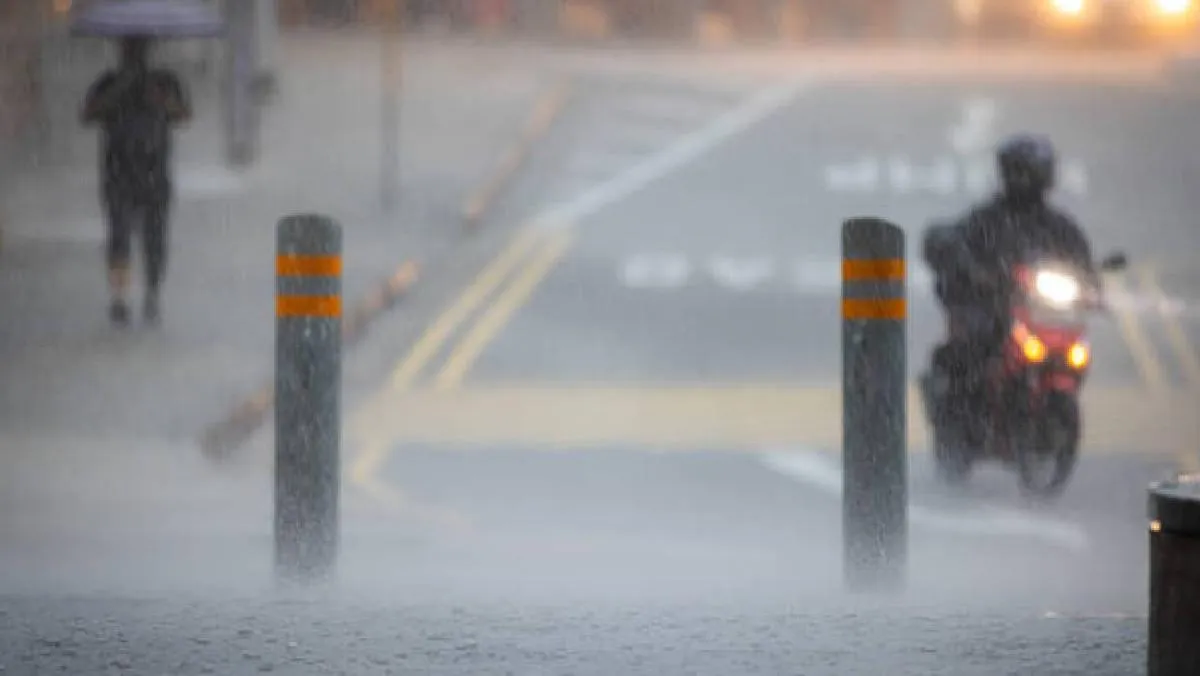 Además, se recomienda a los automovilistas conducir con precaución, respetar límites de velocidad . / Pixabay